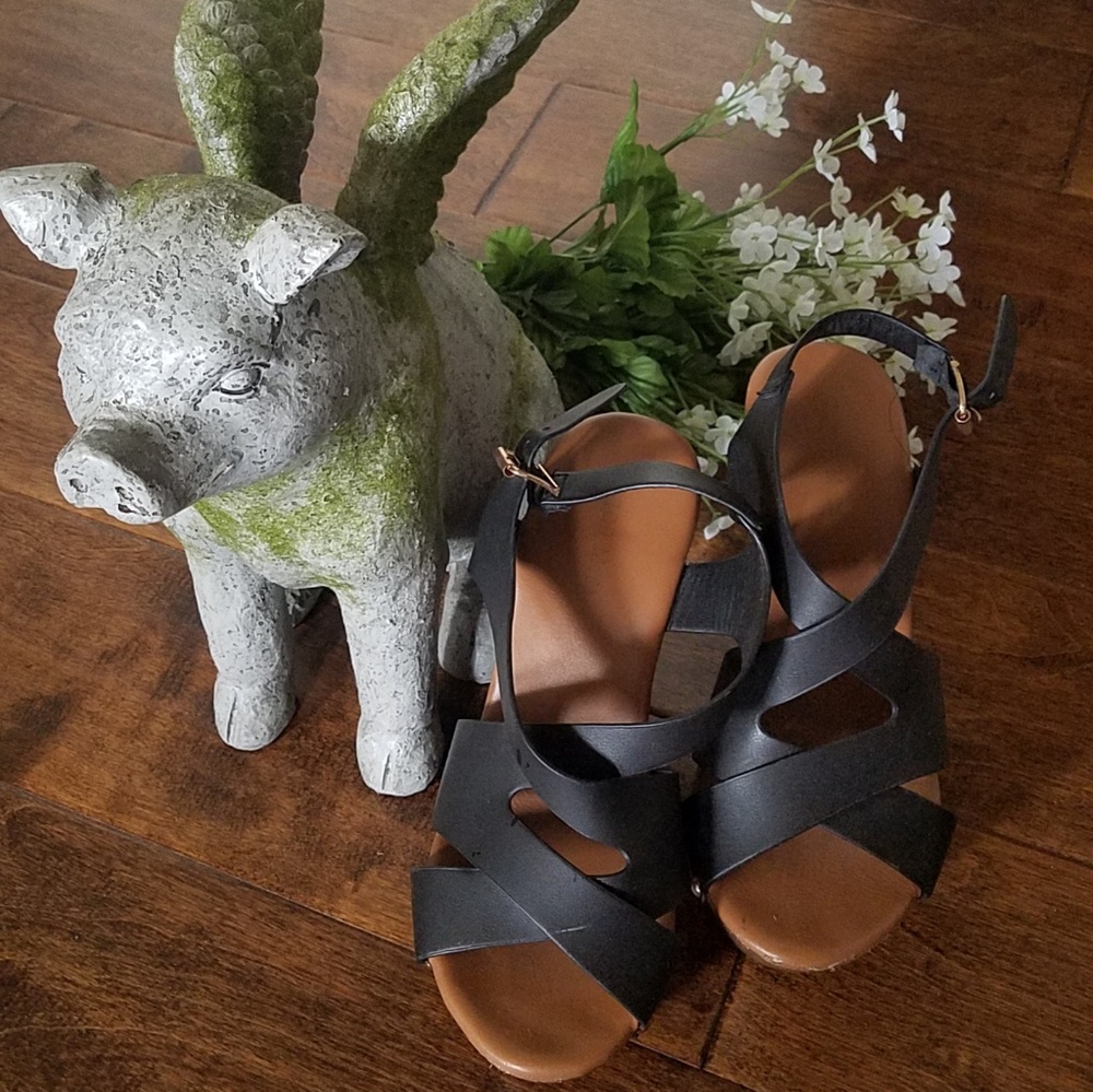 Top Moda Wedge/Heel Sandle